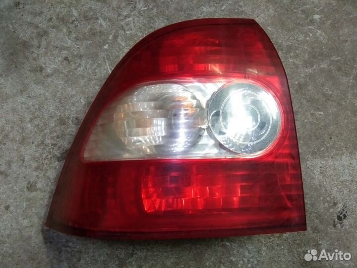 Фонарь задний левый Лада Приора седан