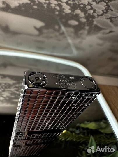 Зажигалка S.T. Dupont / Дюпон