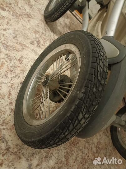 Коляска для новорожденных