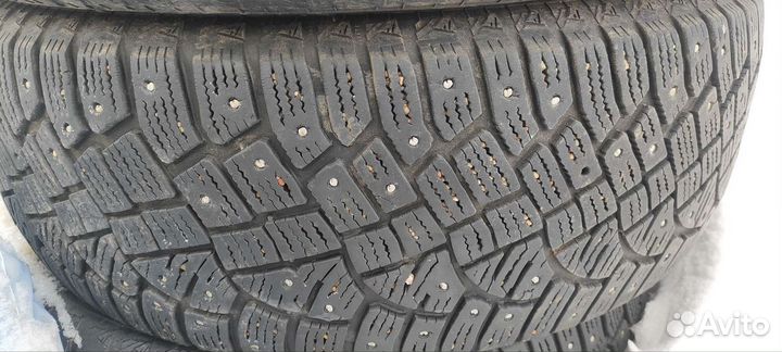 Continental ContiIceContact 215/65 R16