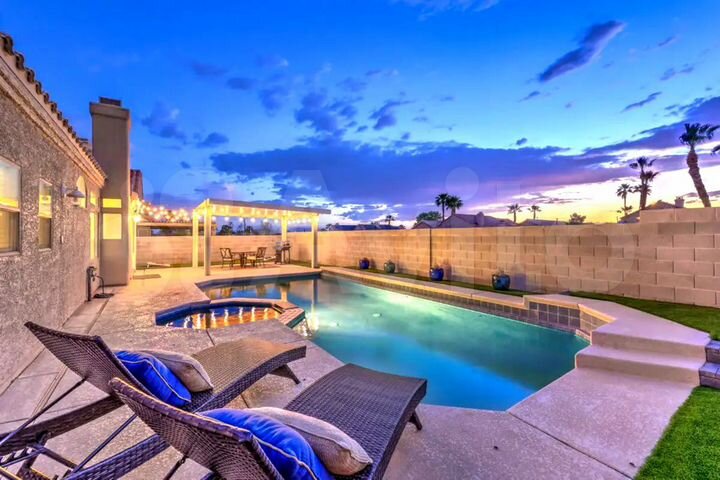 Дом 240 м² на участке 7 сот.