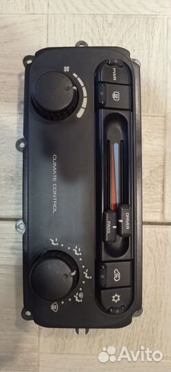 Рамка магнитола Додж Крайслер