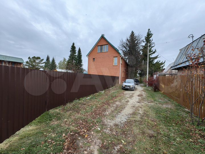 Дом 180 м² на участке 12 сот.