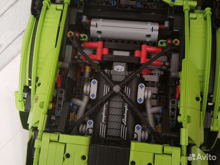 Lego Lamborghini Sian (Китай)