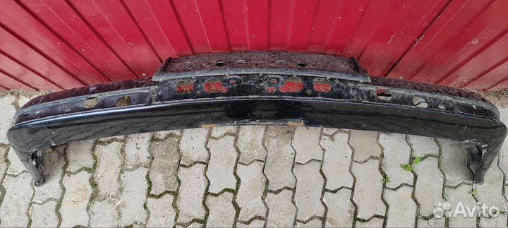 Бампер передний bmw е34