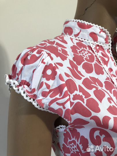 Блузка в красный цветочек
