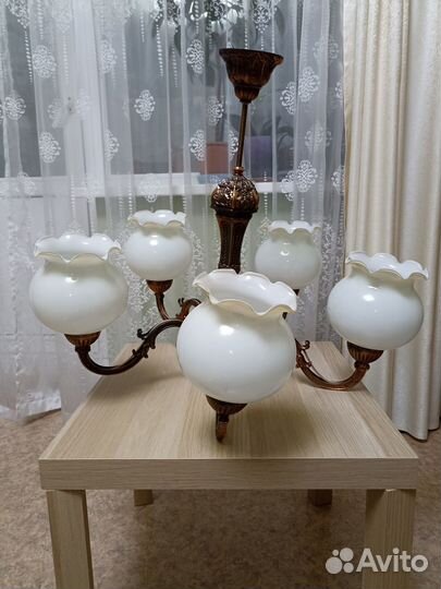 Люстра потолочная