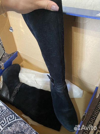 Зимние женские сапоги 38