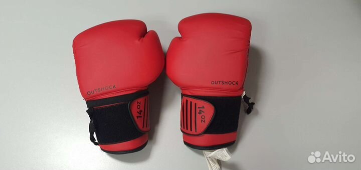 Боксерские перчатки
