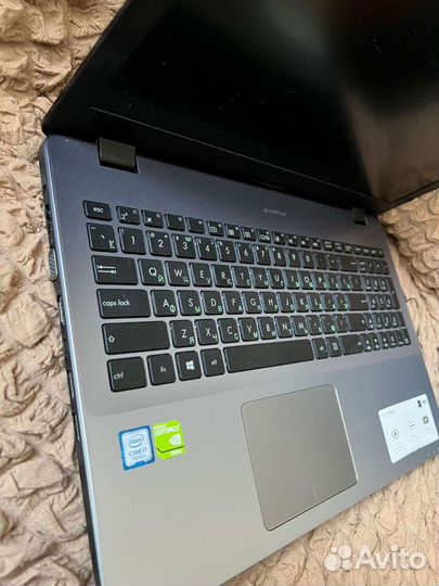 Asus vivobook x540 series, core I7