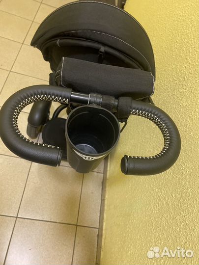 Велосипед коляска bentley