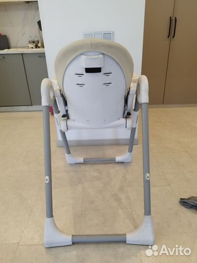 Детский стульчик для кормления
