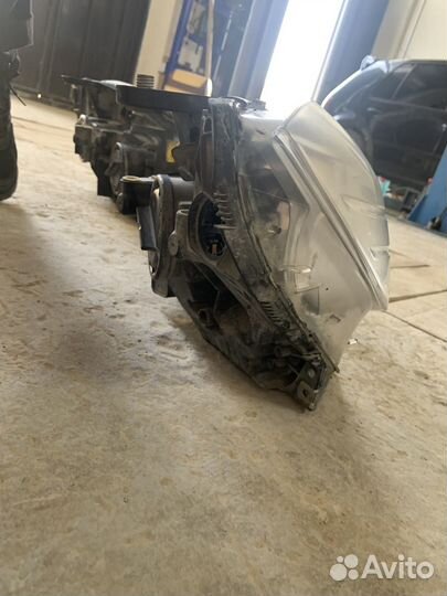 Фара на mercedes w204