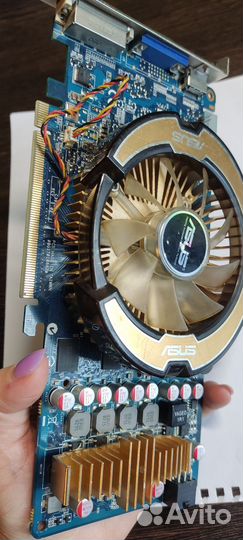 Видеокарта gts 250 512мб