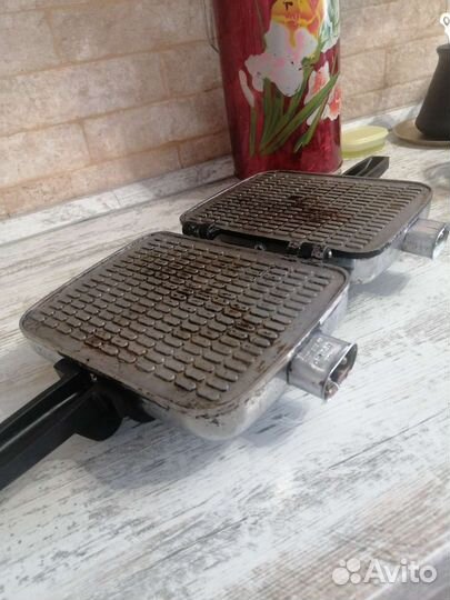 Вафельница СССР электрическая