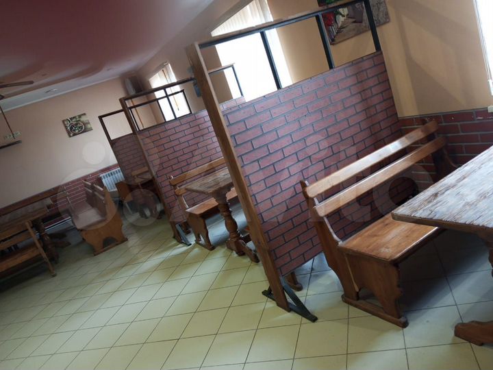 Гостиница, 200 м²