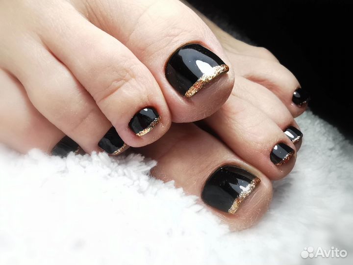 Маникюр/педикюр