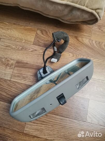 Автомобильное зеркало
