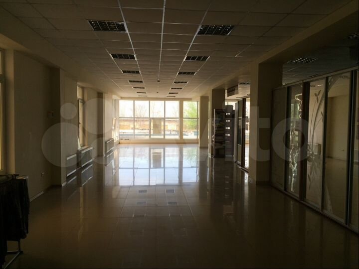 Торговая площадь, 30 м²