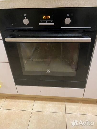 Духовой шкаф electrolux