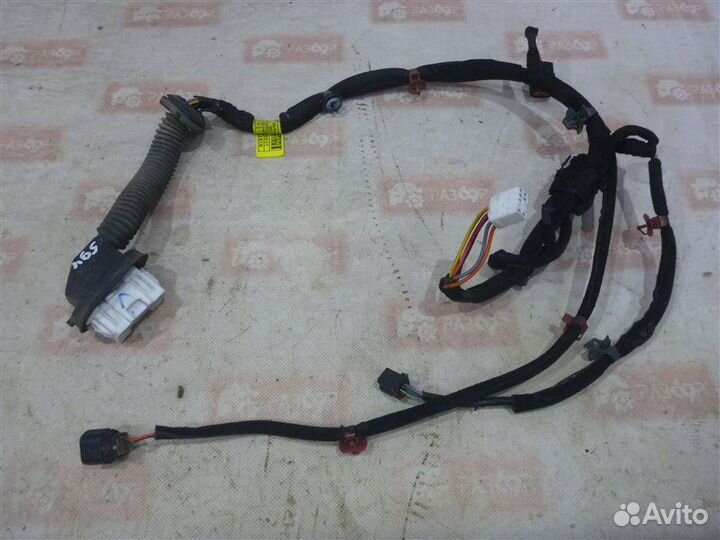 Проводка двери передняя правая Hyundai Getz TB