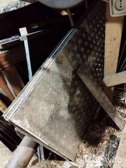 Алюминиевый лист