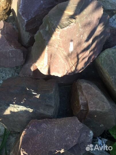 Природный камень