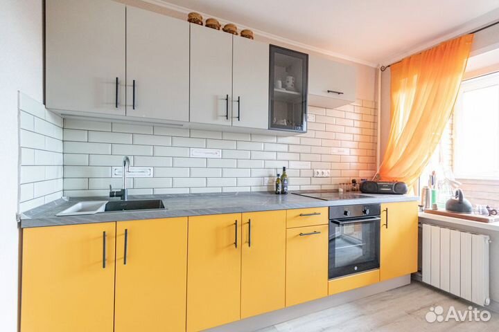 Кухня (цена за всю кухню) CN:030073