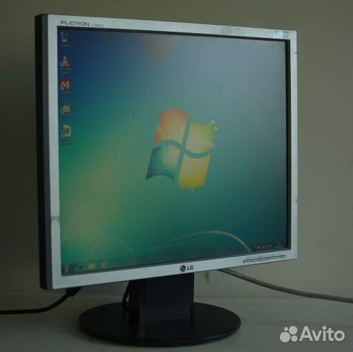 Компьютерный монитор LG Flatron