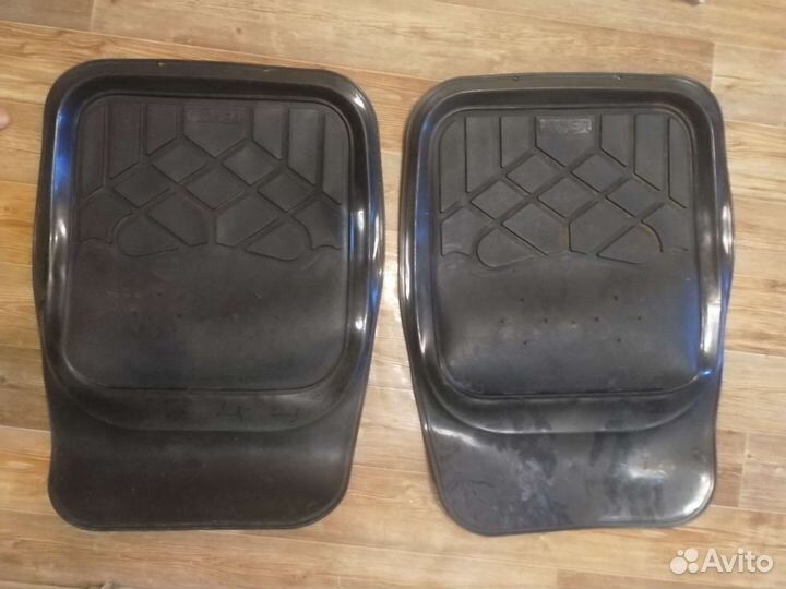 Коврики в машину б/у