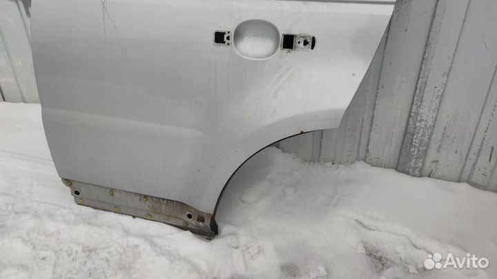 Дверь задняя левая