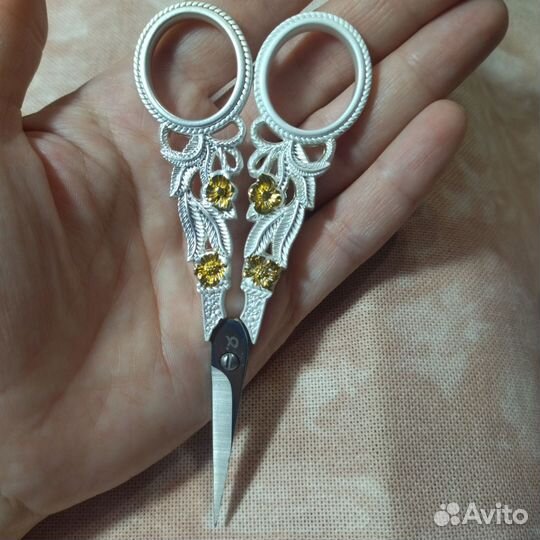 Ножницы вышивальщицы