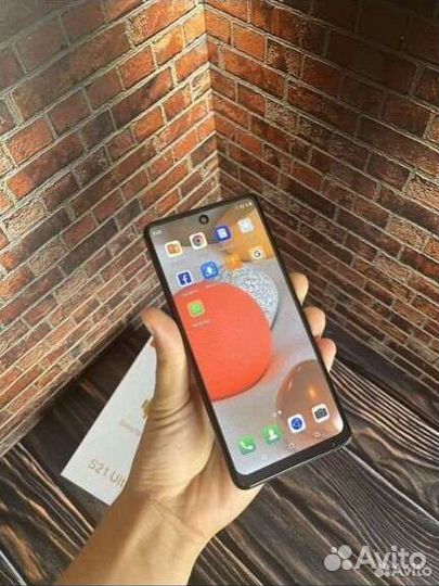 Смартфон ivmi S21 Ultra