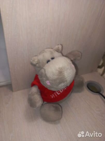 Игрушка. Мягкая игрушка. Бегемот