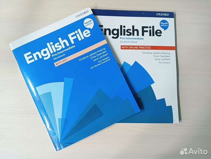 Учебник и рабочая тетрадь по английскому языку