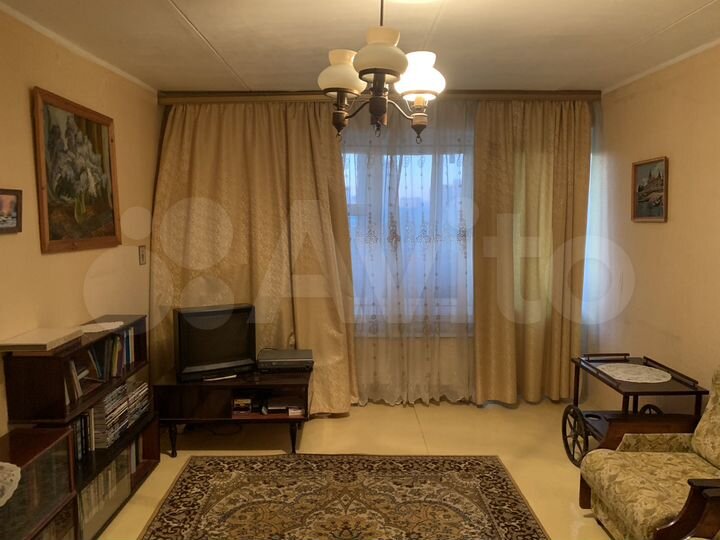 3-к. квартира, 60 м², 9/9 эт.