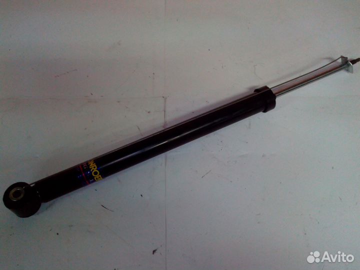 Задний Амортизатор Toyota Yaris 48530-59425