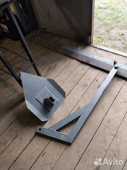 Самовытаскиватель(плуг)