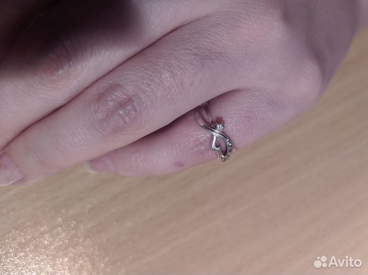 Серебряное кольцо женское 15
