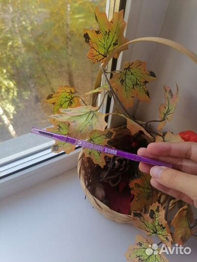 Карандаш для бровей beauty bomb