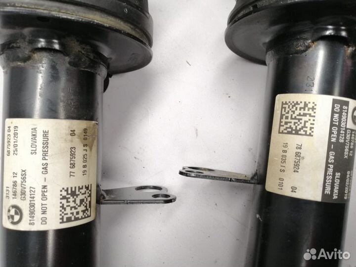 Передний амортизатор BMW G30 530dX 540iX 540dX