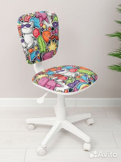 Детское кресло для ребенка