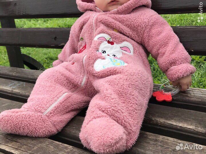 Комбинезон с шапочкой