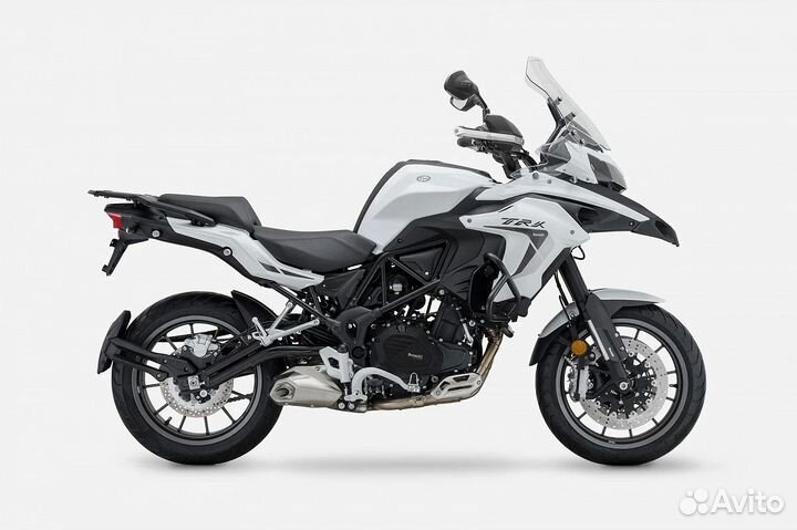 Мотоцикл Benelli TRK 502 черный