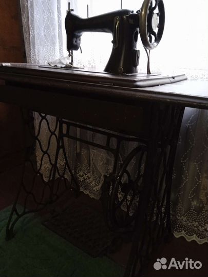 Швейная машина