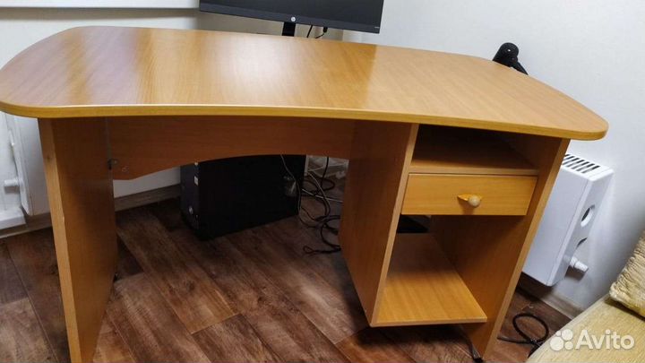 Компьютерный стол бу бесплатно