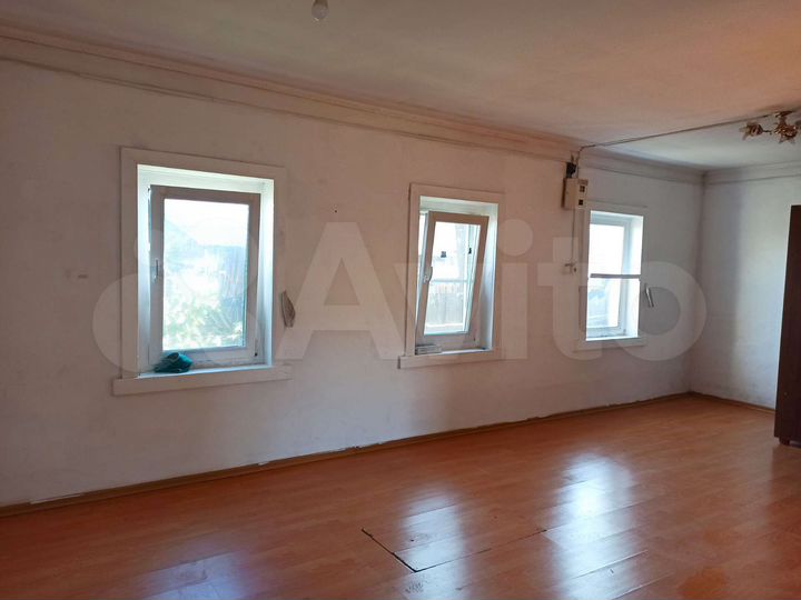 Дом 60 м² на участке 8 сот.