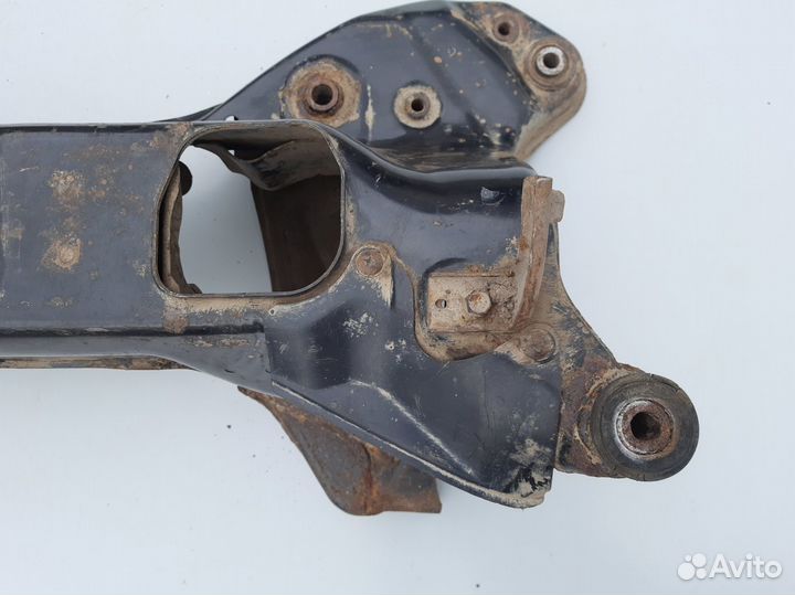 Подрамник Mitsubishi Galant 8 Galant 7