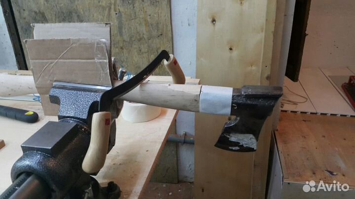 Топорища, рукоятки для молотков и колунов