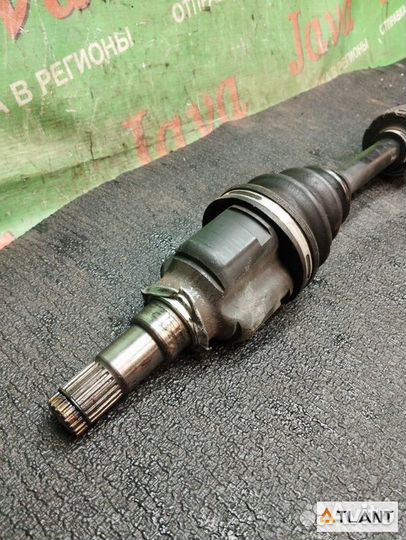 Привод передний правый toyota aqua